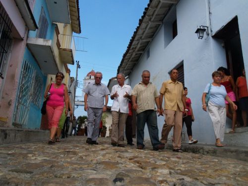 El Doctor Eusebio Leal Spengler, alabó las labores de restauración del patrimonio que le dan vida a la villa del Espíritu Santo, Monumento Nacional, fundada por los españoles en 1514. (foto: Garal)