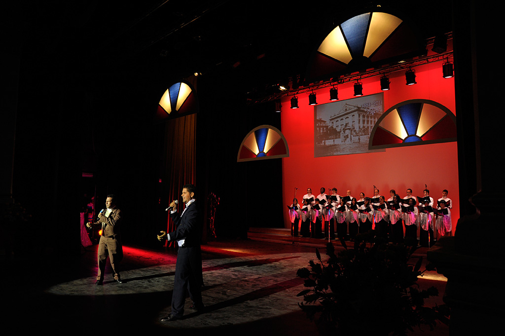 Gala de reapertura del Teatro Martí / Foto Néstor Martí